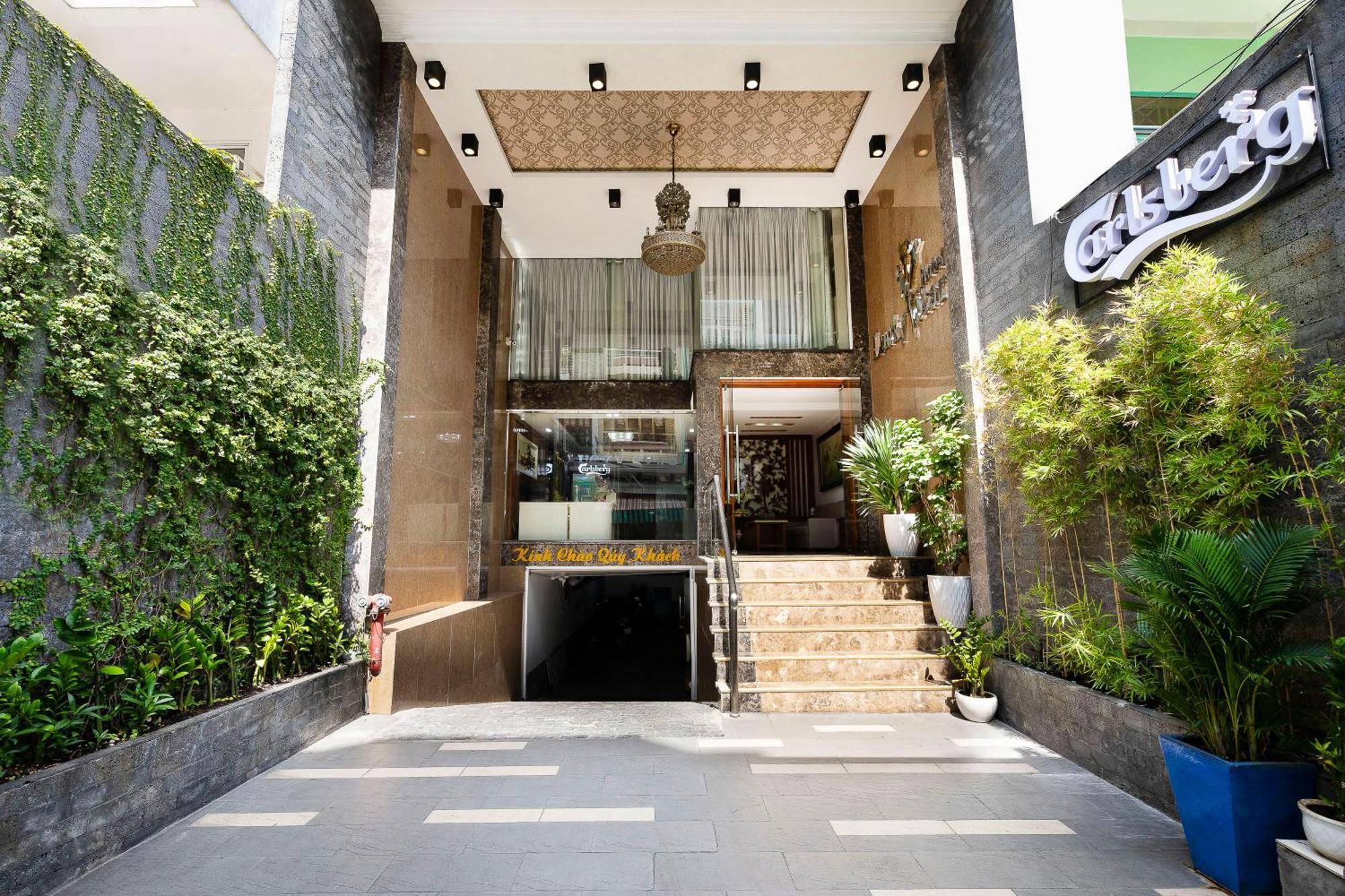 Lucky Star Hotel Q5 Ho Chi Minh City Exterior photo